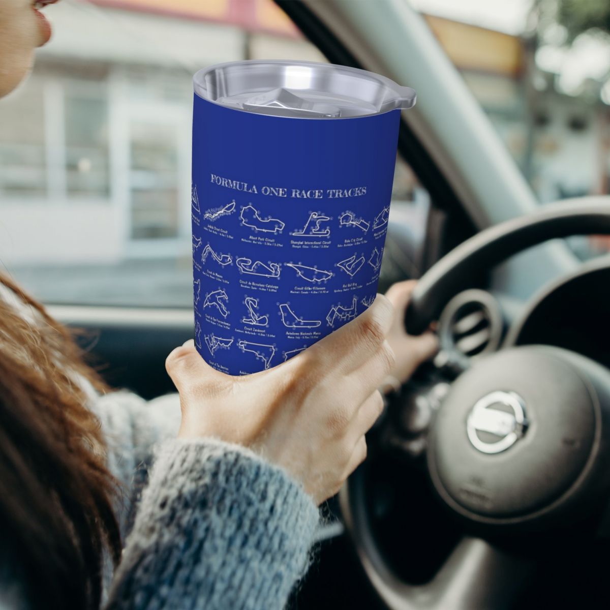 مسارات سباق F1 (استنسل أبيض -  - مراجعة Tumbler 20Oz White وسعره